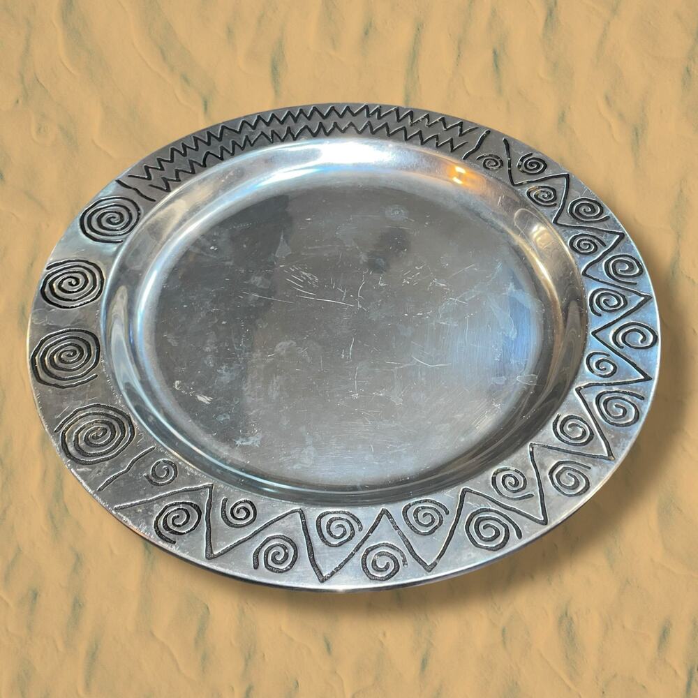 Wilton Armetale Reggae Small Round Tray 820034 Southwest Decor 12" Pewter Look
